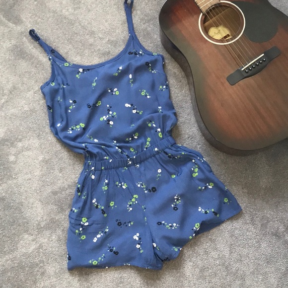 Splendid Pants - SPLENDID romper camisole shorts Sz s jumpsuits